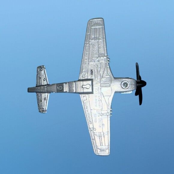 Matchbox Sky Busters Top Gun Maverick P 51 Mustang Fighter Jet Airplane A21 - Picture 8 of 13